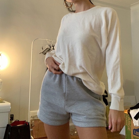 Forever 21 Soft Cream Sweater - Picture 4 of 10